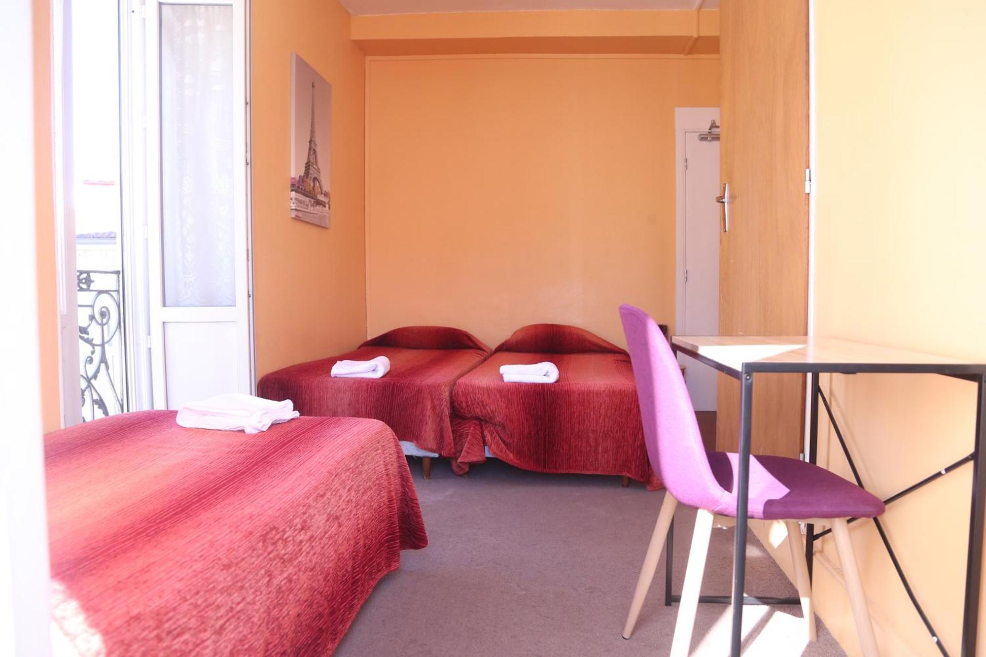 Hotel Restaurant Le Parisien Lourdes Exterior foto