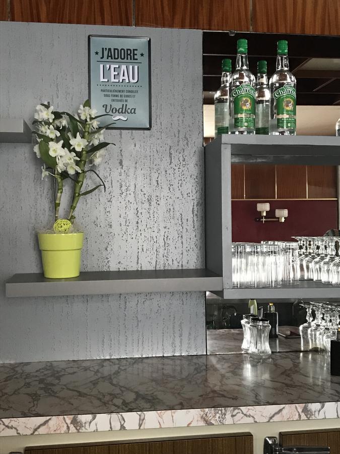 Hotel Restaurant Le Parisien Lourdes Exterior foto